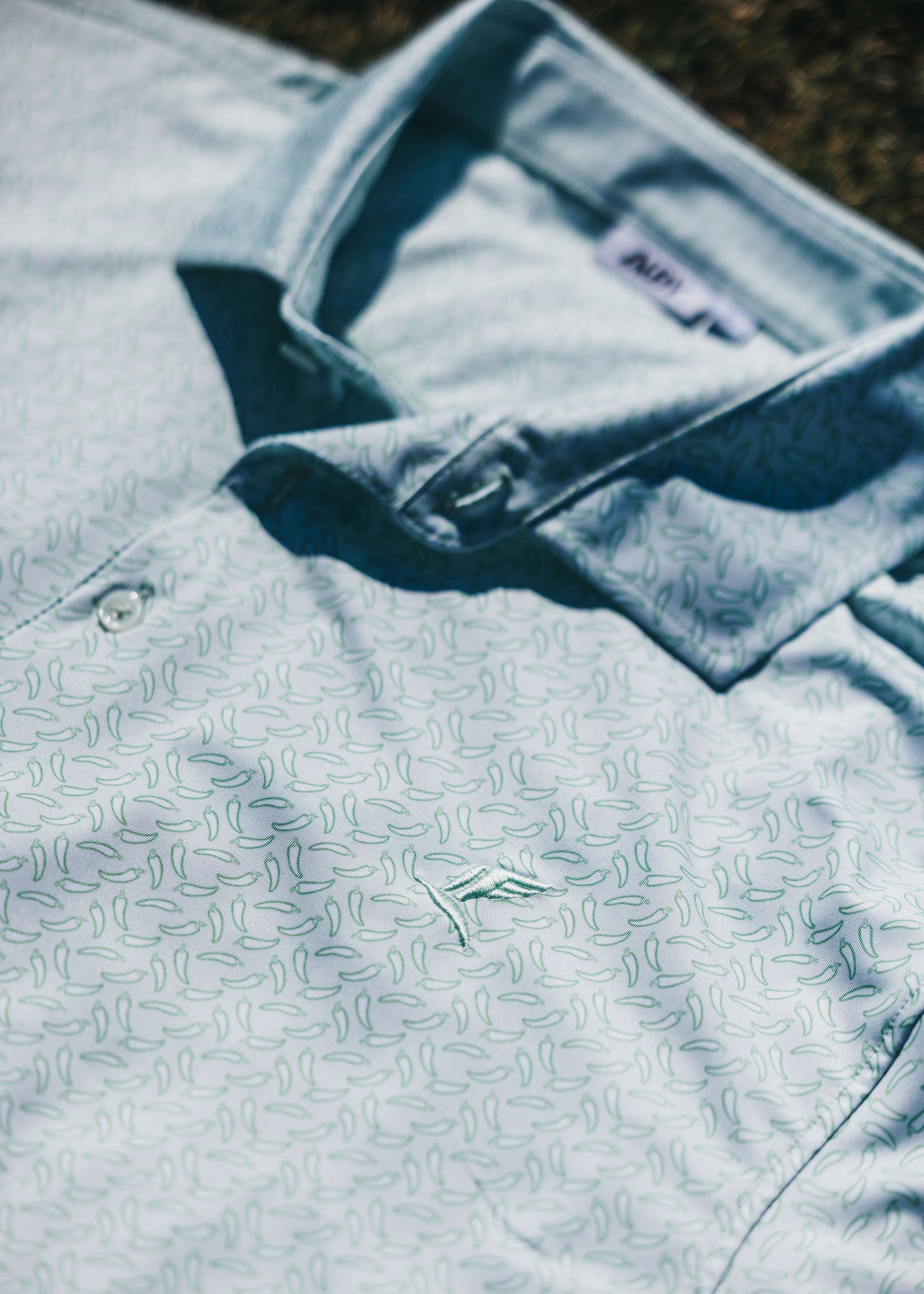 Pepper green athletic fit Fairway Fire golf polo — ALBY